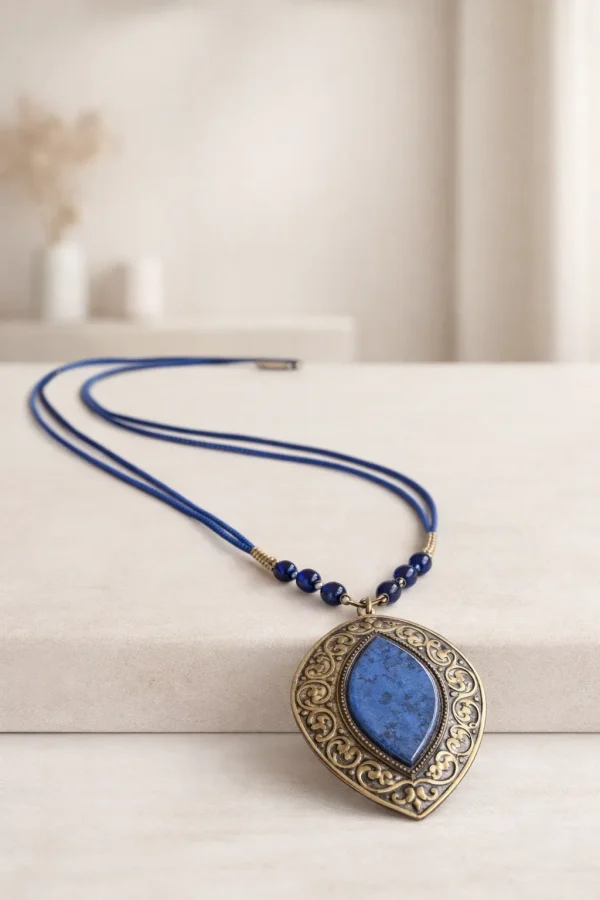 Lapis Lazuli Pendant Necklace