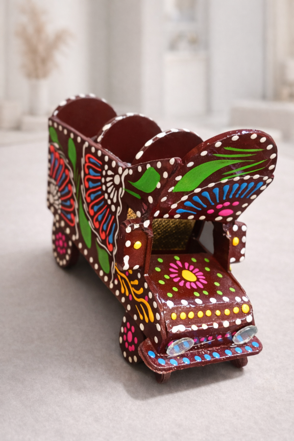 Miniature Truck Art Model