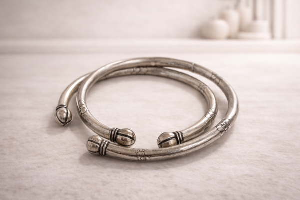 Rajhistani Silver Plated Kadas